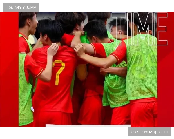 韩国男足东亚杯小组赛表现稳定，连续两轮零封对手，巩固榜首位置
